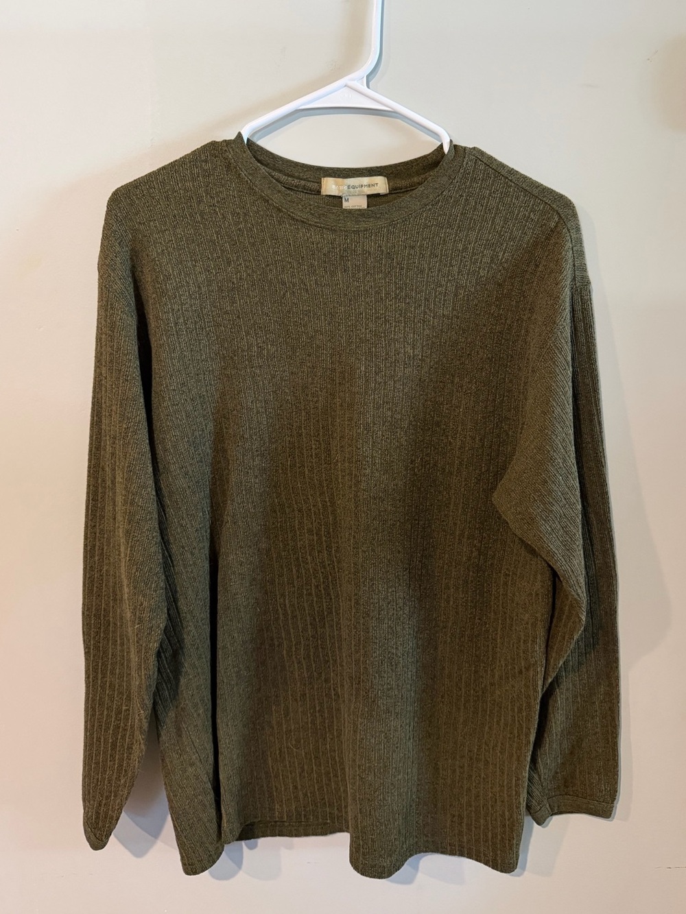 Men's Ribbed Long-Sleeve Crewneck Shirt in Olive